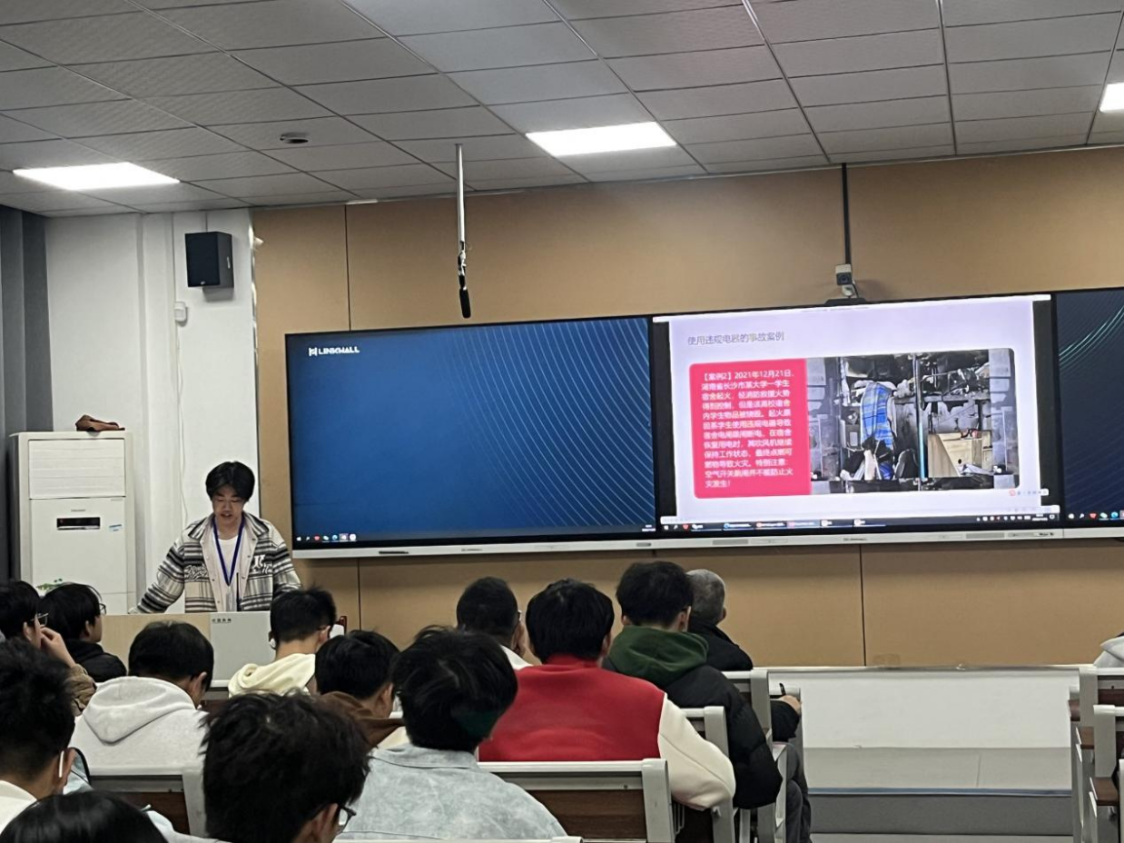 图示, 示意图

中度可信度描述已自动生成:ver1